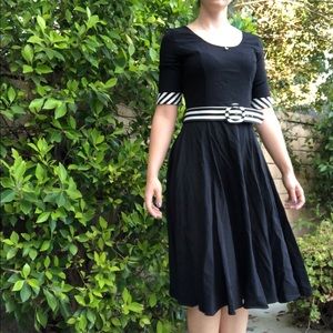 Collectif black and white 50s-style dress